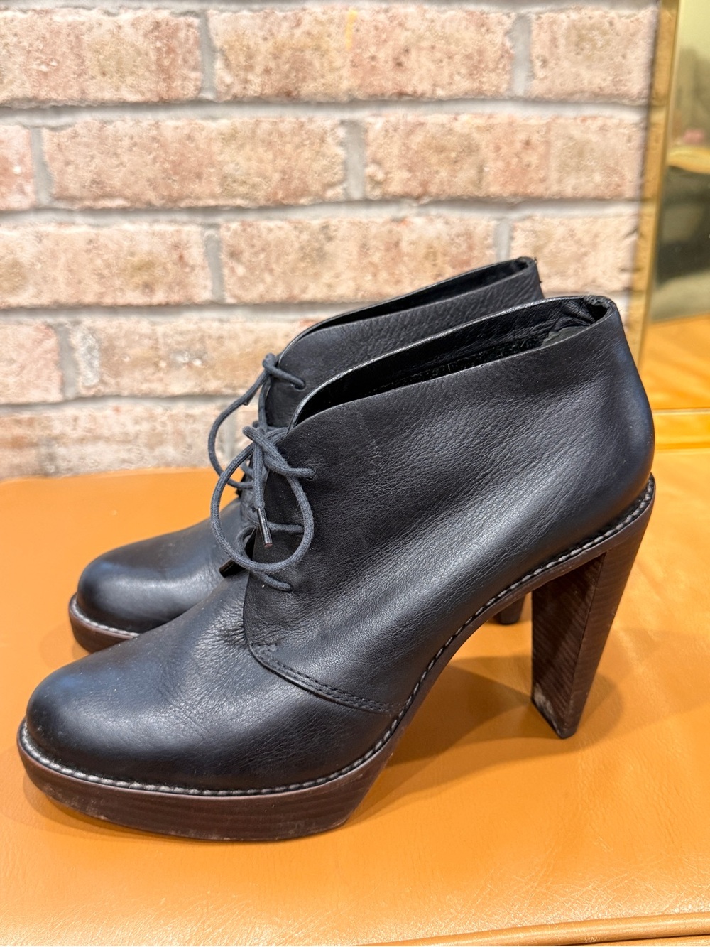Cole Haan Nike Black Leather Lace-Up Preppy Platform Heeled Booties - Picture 4 of 6